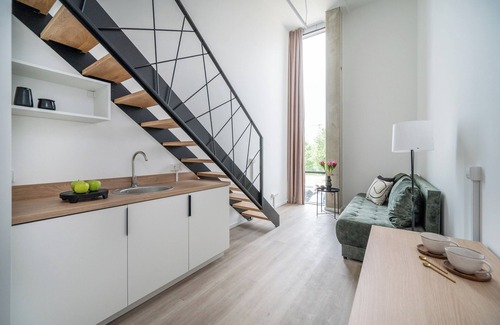 Virsuliskes Apartment | L-size Loft Coliving