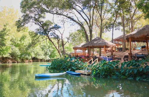 Sutherland Springs House | #L Son's Rio Cibolo - Glamping Cabin