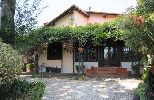 Rosignano Marittimo Villa | L'ULIVETA DEL LUSCHI VILLA, PISCINA E CAMPO DA TENNIS, WI-FI, PET FRIENDLY