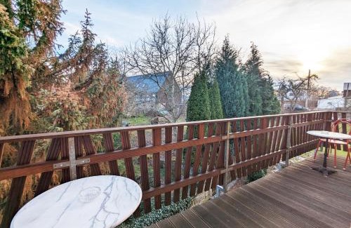 Lichtenhain Apartment | L9 - Urlaubsmagie - Balkon & direkt am Wanderweg
