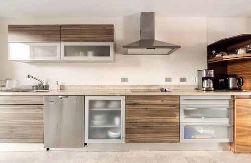 Playa Mujeres Apartment | LA AMADA CANCUN LUXURY CONDO 3 BR STEPS FROM BEACH MARINA