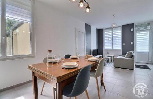 Liffre House | La baleine