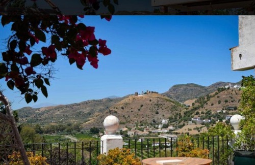 Alora Bed & Breakfast | La Barranca de la Barca