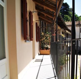 Monforte d'Alba Bed & Breakfast | La Basiglia B&B