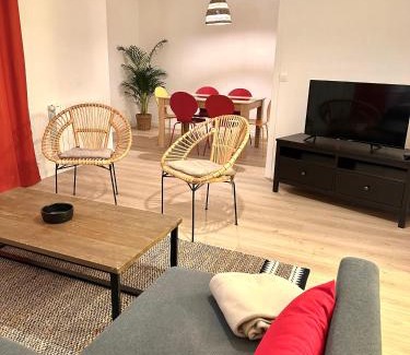 Saint-Sebastien-sur-Loire Apartment | La Baugerie enchantée