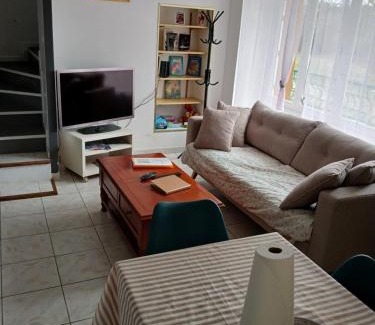 Saint-Marcel House | LA BELLE IVOIRE