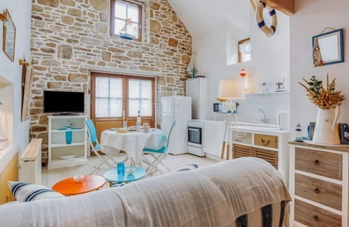 Saint-Pierre-Quiberon House | La Belle Océane by Interhome