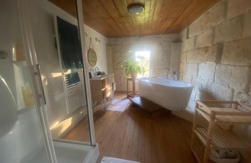 Laruscade Bed & Breakfast | La Belle Verte