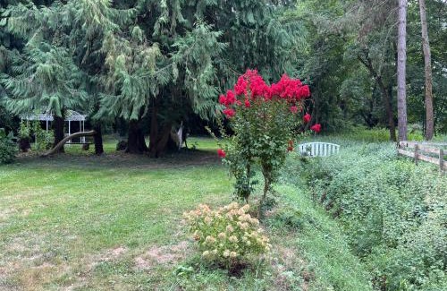 Nazelles-Negron Bed & Breakfast | La Bertiniere