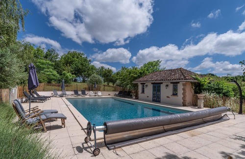 Lisle-sur-Tarn Villa | La Briqueterie - Five Bedroom Villa, Sleeps 10