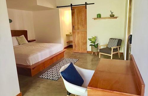 Playa Grande House | La Buena Vida Cabinas