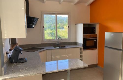 Pointe-Noire Apartment | La buena vida