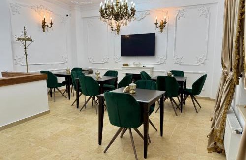 Pitesti Bed & Breakfast | La Bulevard