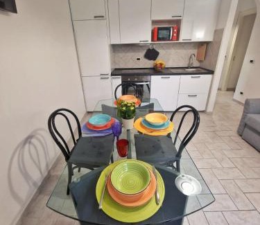 Poveromo Apartment | LA BUSSOLA HOME