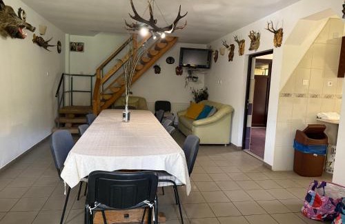 Tasca House | La Butuci