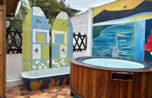 Olon House | La Cabaña de Victor