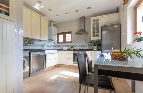 Selaya House | La Cabaña del Arroyo Pasiego