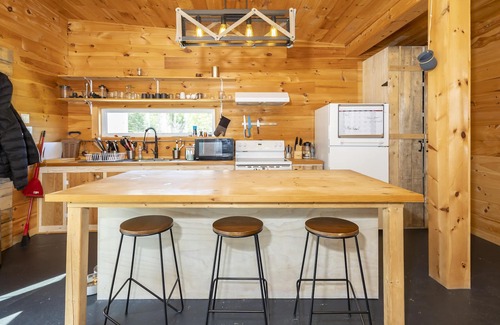Saint Donat Ski Chalet | La Cabane aux 16 Acres