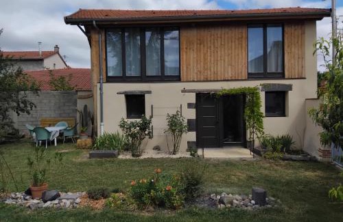 Genouillac House | La Cabane aux Hirondelles