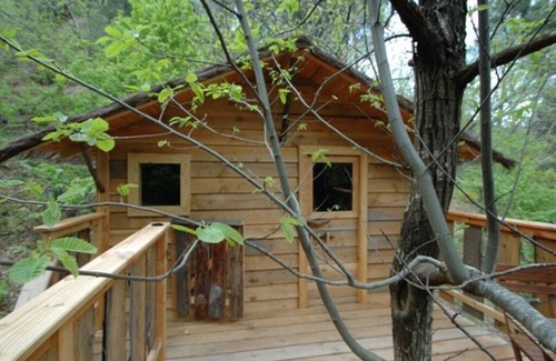 Peyrolles Cabin | La Cabane de Peyrolles - Desire of nature, calm and serenity ...