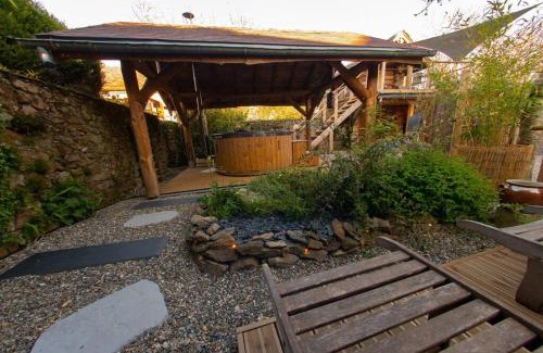 Rieupeyroux Ski Chalet | La Cabane des Colibris