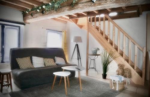 Flines-les-Mortagne House | La cabane du chasseur