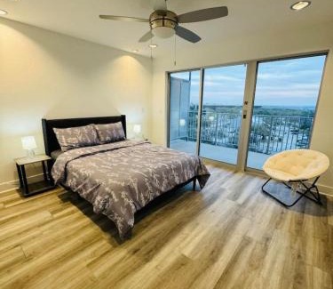 Wetmore Apartment | La Cantera RIM, 6Flags and Wi-Fi