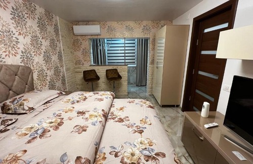Lupeni Apartment | La Carmen 2 ! Apartament 1 camera!