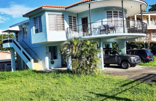 Calvache House | La Casa azul de Rincon