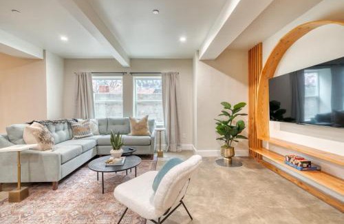 Mississippi District Apartment | La Casa Blanca en Mississisppi - 95 WalkScore