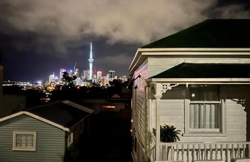 Freemans Bay House | LA CASA BONITA PONSONBY Auckland