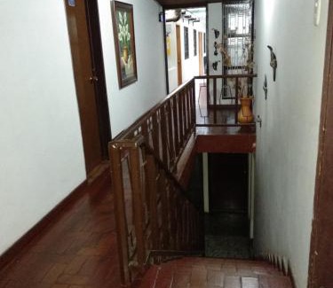 Fontibon House | La Casa De Huespedes