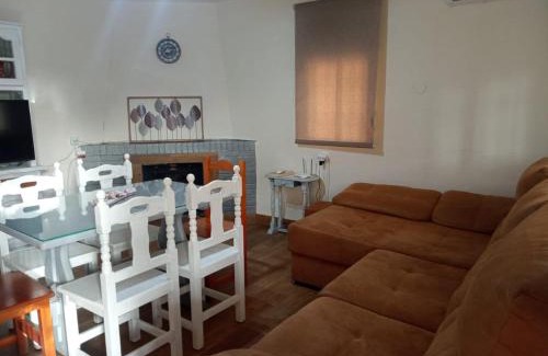 Gibraleon House | La Casa de la Abuela