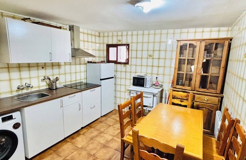 Rascafria House | La Casa de la Plaza: Cozy rural house in the heart of Rascafría