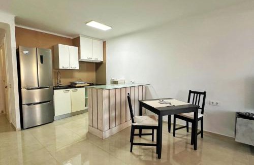 Playa de Santiago Apartment | La Casa de Santiago - Sol y Playa