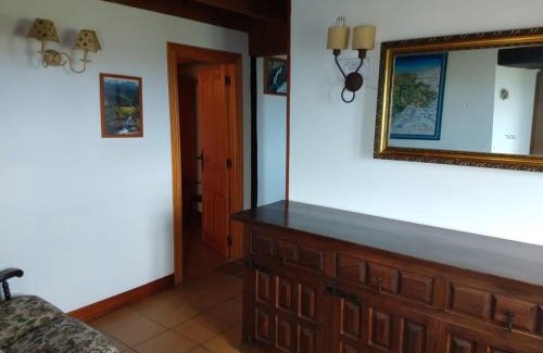 Solorzano House | La Casa del Acebal