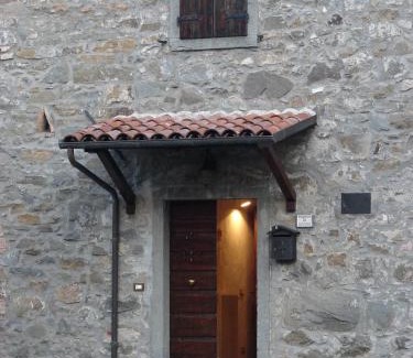 Piazza al Serchio House | La casa del girasole