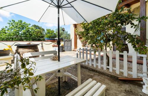 San Giovanni Suergiu House | La Casa del Pescatore