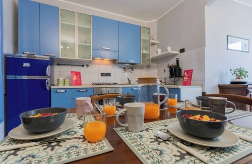 Turin Apartment | La casa del mercato by Wonderful Italy