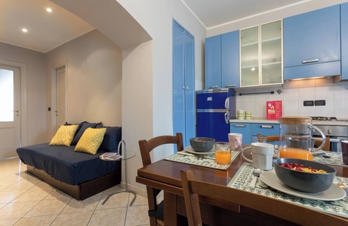 Turin Apartment | La casa del mercato by Wonderful Italy