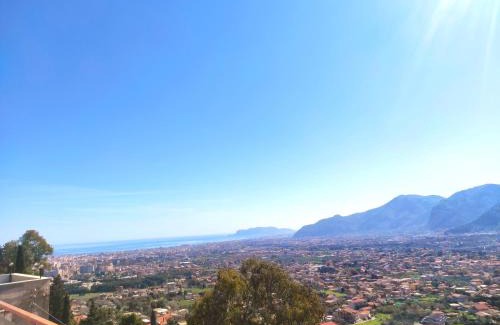 Monreale House | La Casa Del Nonno