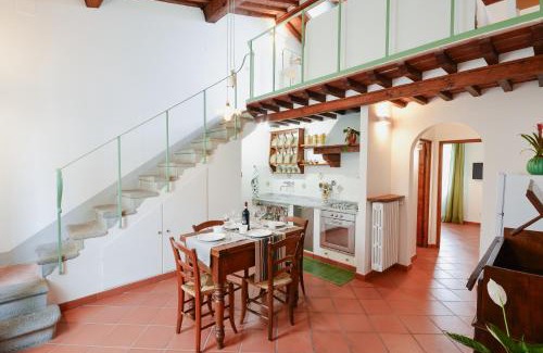 Oltrarno Apartment | La casa di Barbara e Giacomo