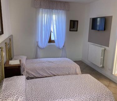 Ponti sul Mincio Apartment | La Casa di Carlo