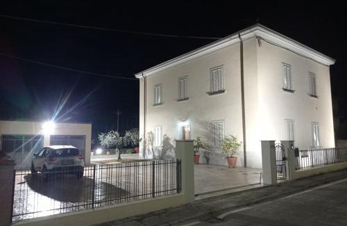 Montale House | La Casa di Edo