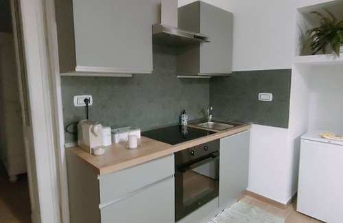 Borgo Dora Apartment | La Casa di Frida - A due Passi dal Gran Balon e dal Centro di Torino
