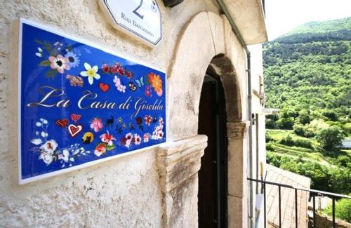 Acciano House | La casa di Giselda