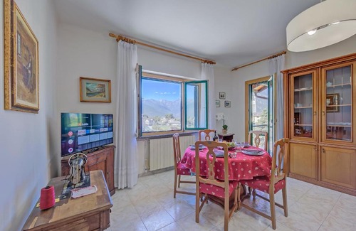 Trontano Apartment | La Casa di Guido Hiking Skiing And Lakes - Happy Rentals