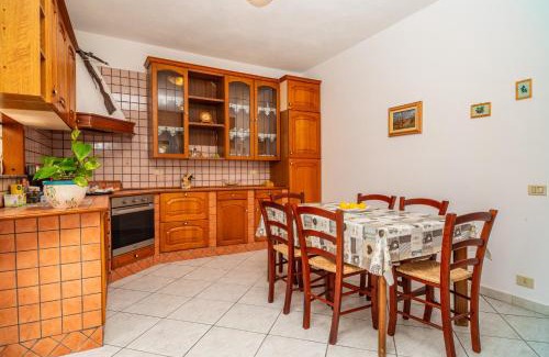 Francavilla di Sicilia Apartment | La Casa Di Jano