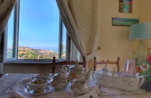 Torre di Palme House | La Casa Di Torre Di Palme