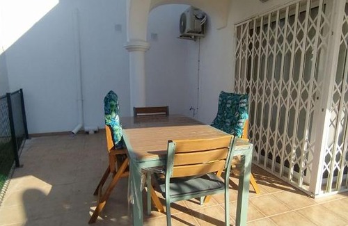 San Juan de los Terreros House | La Casa de las Tejas Verdes